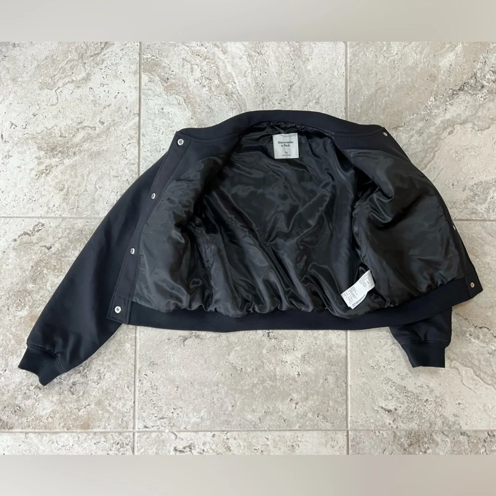 Abercrombie & Fitch abercrombie fitch